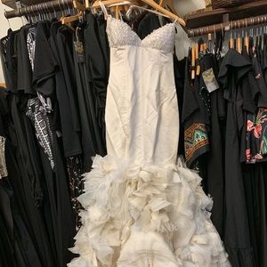 Mermaid Small wedding dress gorgeous open back